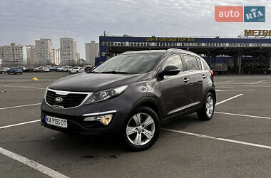 Внедорожник / Кроссовер Kia Sportage 2013 в Киеве