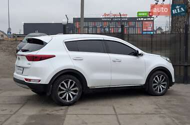 Внедорожник / Кроссовер Kia Sportage 2016 в Киеве