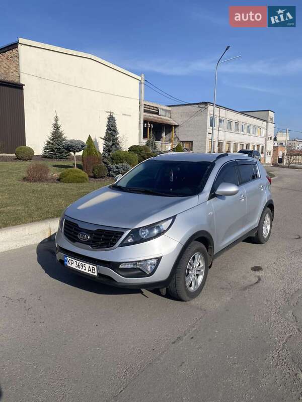 Позашляховик / Кросовер Kia Sportage 2011 в Запоріжжі