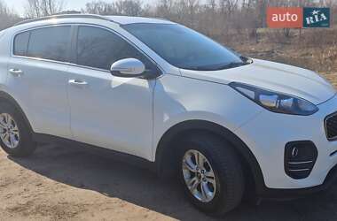 Позашляховик / Кросовер Kia Sportage 2017 в 