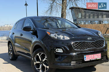 Позашляховик / Кросовер Kia Sportage 2021 в 