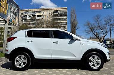 Внедорожник / Кроссовер Kia Sportage 2015 в 