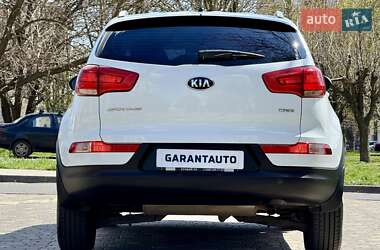 Внедорожник / Кроссовер Kia Sportage 2015 в 