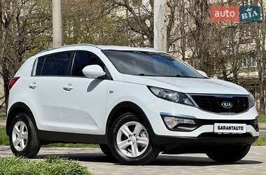 Внедорожник / Кроссовер Kia Sportage 2015 в 