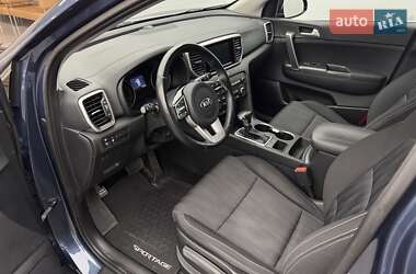 Позашляховик / Кросовер Kia Sportage 2019 в 