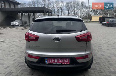 Позашляховик / Кросовер Kia Sportage 2012 в 