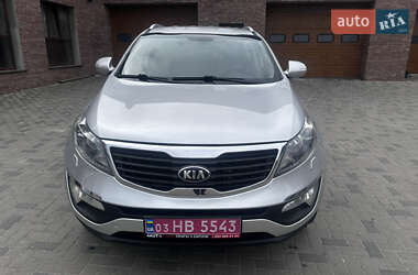 Позашляховик / Кросовер Kia Sportage 2012 в 