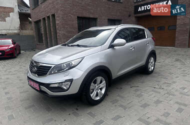 Позашляховик / Кросовер Kia Sportage 2012 в 