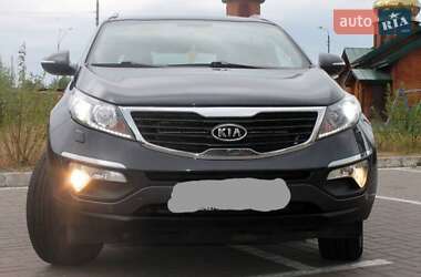 Внедорожник / Кроссовер Kia Sportage 2010 в 