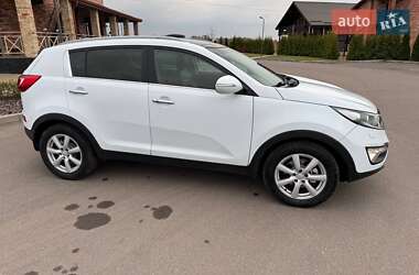 Внедорожник / Кроссовер Kia Sportage 2013 в 