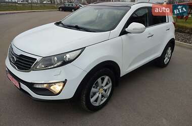 Внедорожник / Кроссовер Kia Sportage 2013 в 