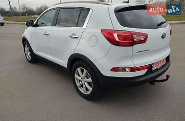 Внедорожник / Кроссовер Kia Sportage 2013 в 