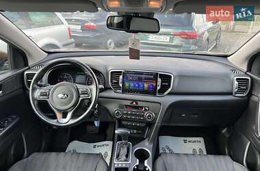 Внедорожник / Кроссовер Kia Sportage 2017 в 