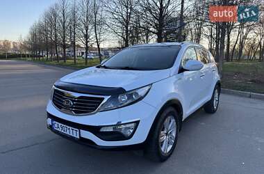 Внедорожник / Кроссовер Kia Sportage 2012 в 