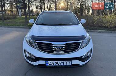 Внедорожник / Кроссовер Kia Sportage 2012 в 