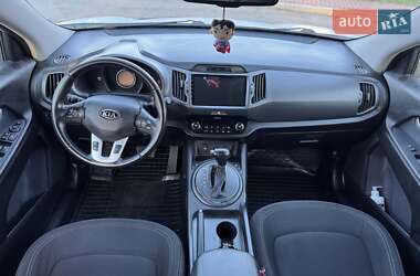 Внедорожник / Кроссовер Kia Sportage 2012 в 