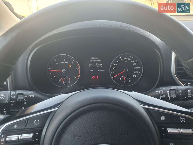 Внедорожник / Кроссовер Kia Sportage 2021 в Полтаве