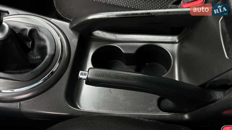 Внедорожник / Кроссовер Kia Sportage 2010 в Львове