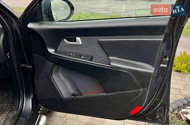 Внедорожник / Кроссовер Kia Sportage 2010 в 