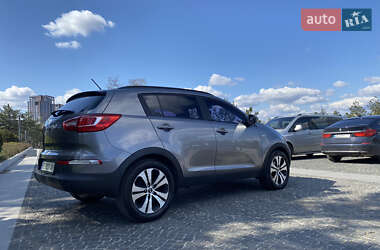 Внедорожник / Кроссовер Kia Sportage 2012 в 