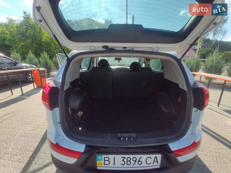 Позашляховик / Кросовер Kia Sportage 2013 в Полтаві фото 17 Позашляховик / Кросовер Kia Sportage 2013 в Полтаві