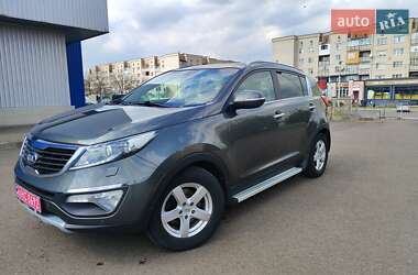 Позашляховик / Кросовер Kia Sportage 2013 в 