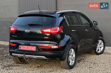 Внедорожник / Кроссовер Kia Sportage 2012 в 
