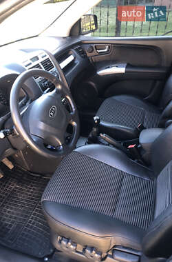 Внедорожник / Кроссовер Kia Sportage 2005 в 