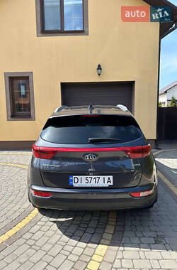 Внедорожник / Кроссовер Kia Sportage 2017 в 