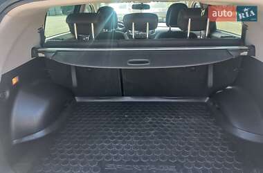 Внедорожник / Кроссовер Kia Sportage 2012 в 
