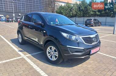 Внедорожник / Кроссовер Kia Sportage 2012 в 