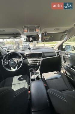 Внедорожник / Кроссовер Kia Sportage 2018 в 