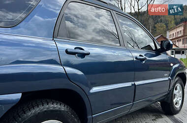 Позашляховик / Кросовер Kia Sportage 2008 в 