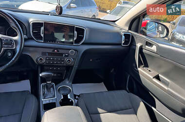 Внедорожник / Кроссовер Kia Sportage 2017 в 