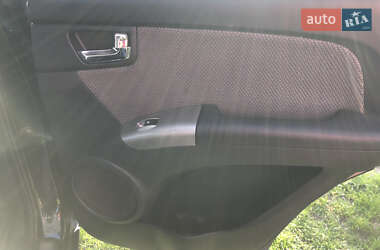 Позашляховик / Кросовер Kia Sportage 2010 в 