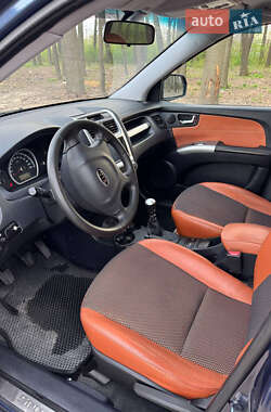Внедорожник / Кроссовер Kia Sportage 2009 в 