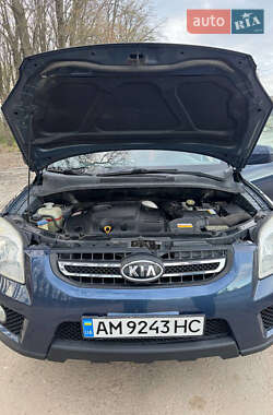 Внедорожник / Кроссовер Kia Sportage 2009 в 