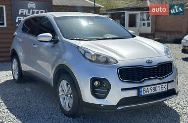 Внедорожник / Кроссовер Kia Sportage 2016 в 