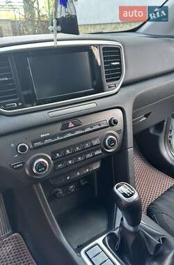 Внедорожник / Кроссовер Kia Sportage 2018 в 