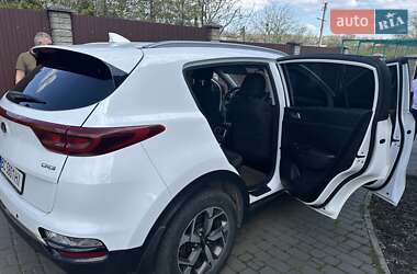 Внедорожник / Кроссовер Kia Sportage 2018 в 