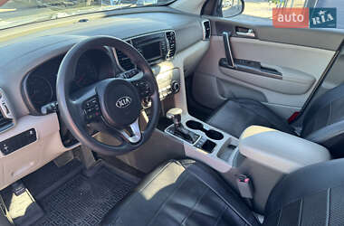 Внедорожник / Кроссовер Kia Sportage 2017 в 