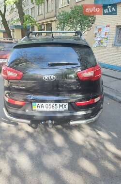 Внедорожник / Кроссовер Kia Sportage 2013 в 