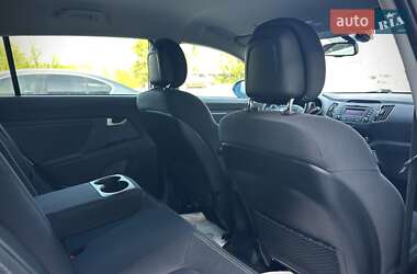 Позашляховик / Кросовер Kia Sportage 2011 в 