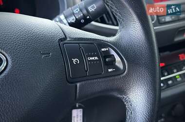 Позашляховик / Кросовер Kia Sportage 2011 в 