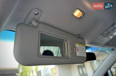 Позашляховик / Кросовер Kia Sportage 2011 в 