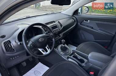 Позашляховик / Кросовер Kia Sportage 2011 в 