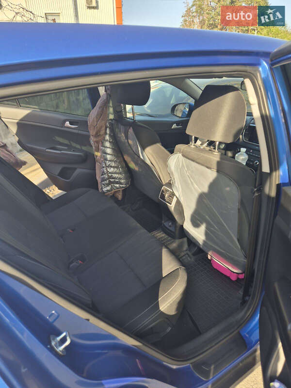 Внедорожник / Кроссовер Kia Sportage 2020 в Киеве