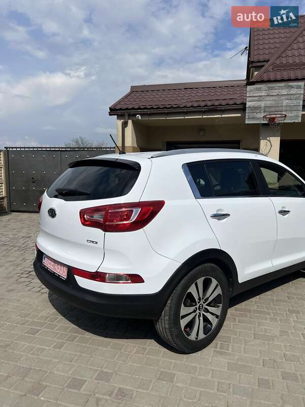 Внедорожник / Кроссовер Kia Sportage 2011 в Ровно