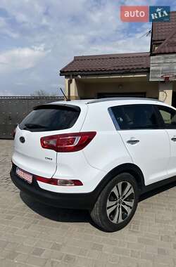 Позашляховик / Кросовер Kia Sportage 2011 в 