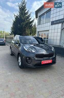 Внедорожник / Кроссовер Kia Sportage 2016 в 